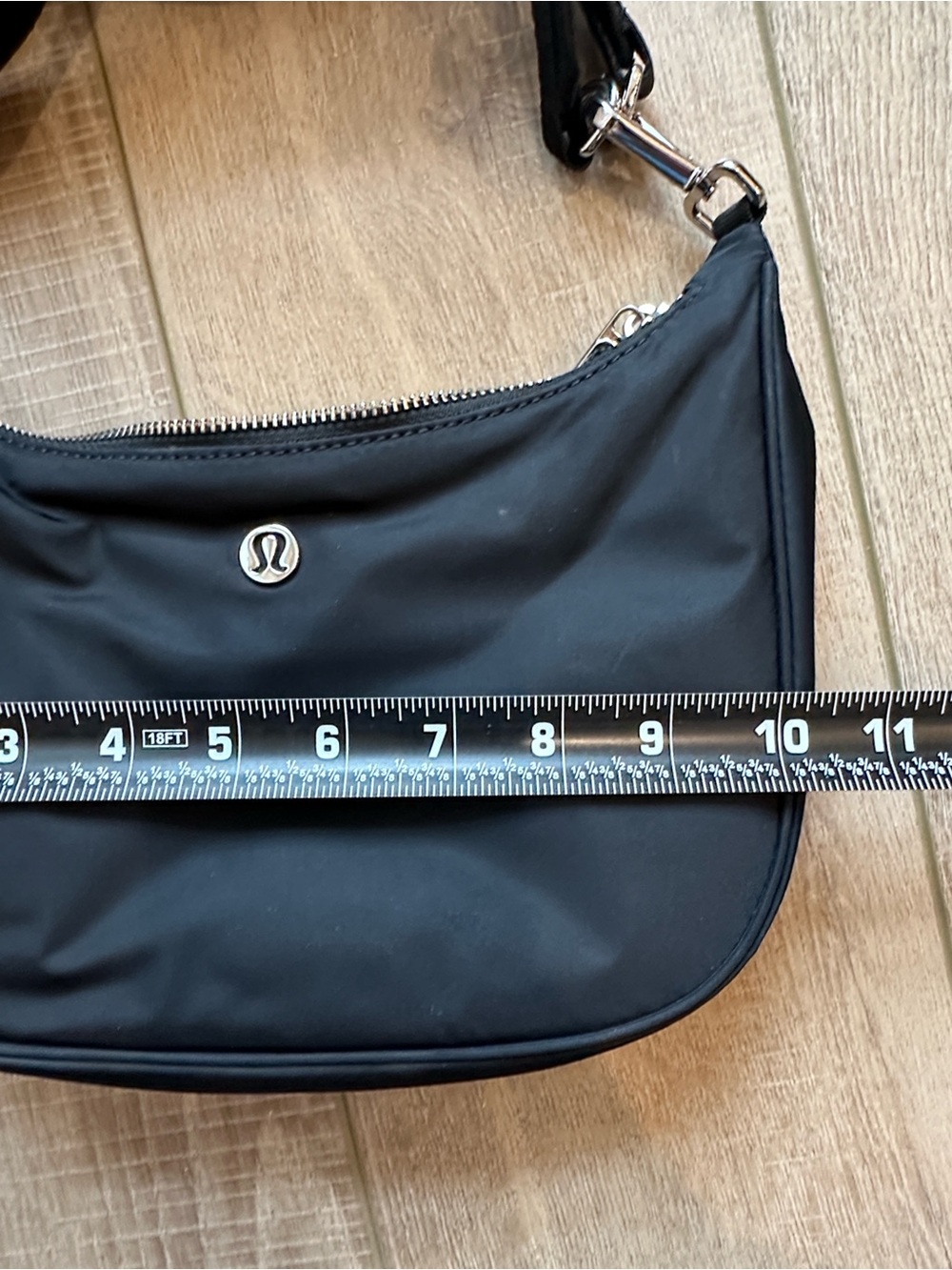 lululemon athletica City Essentials Small Shoulder Bag with Silver Logo Accent - Picture 11 of 13